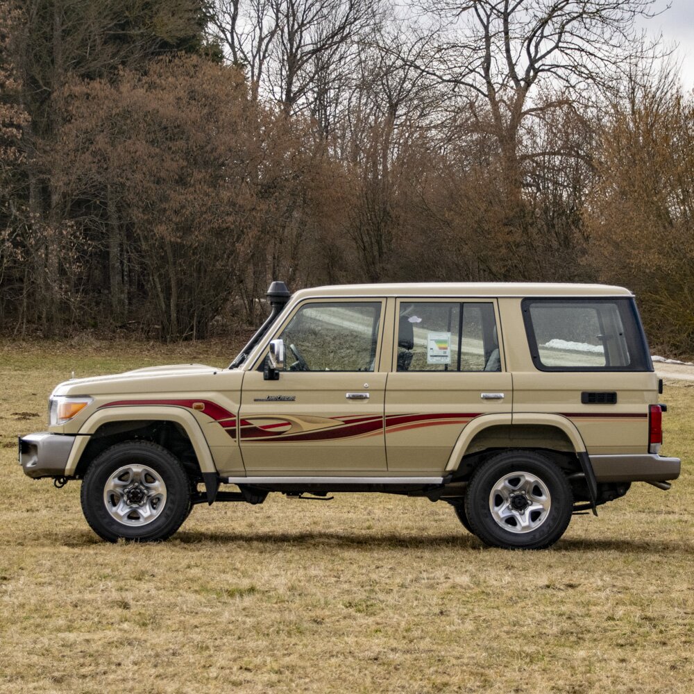 GRJ76 Lackierung: beige 4E9