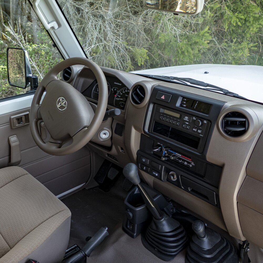 GRJ78 2 Airbags
